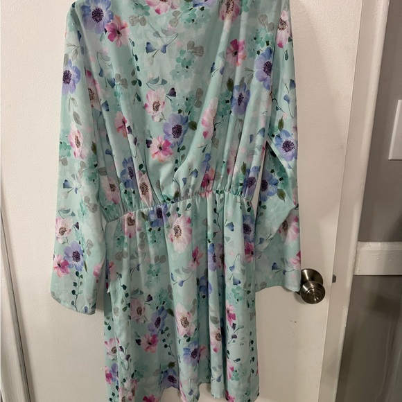 Boohoo Mint Floral Print Dress - Picture 2 of 3